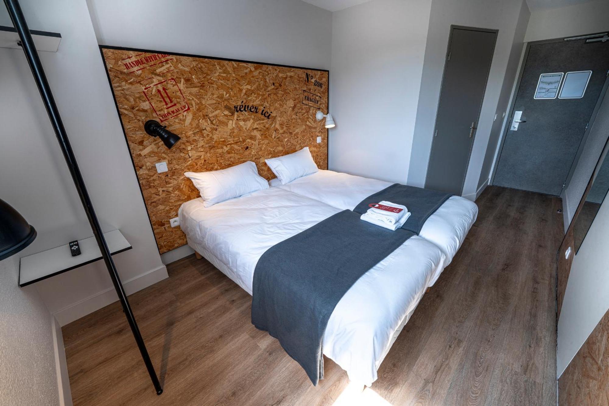 Hotel The Originals Access, Clermont-ferrand Nord Châteaugay
