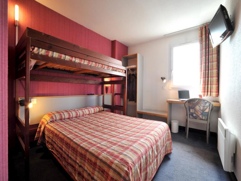 Hotel The Originals Access, Clermont-ferrand Nord 2*